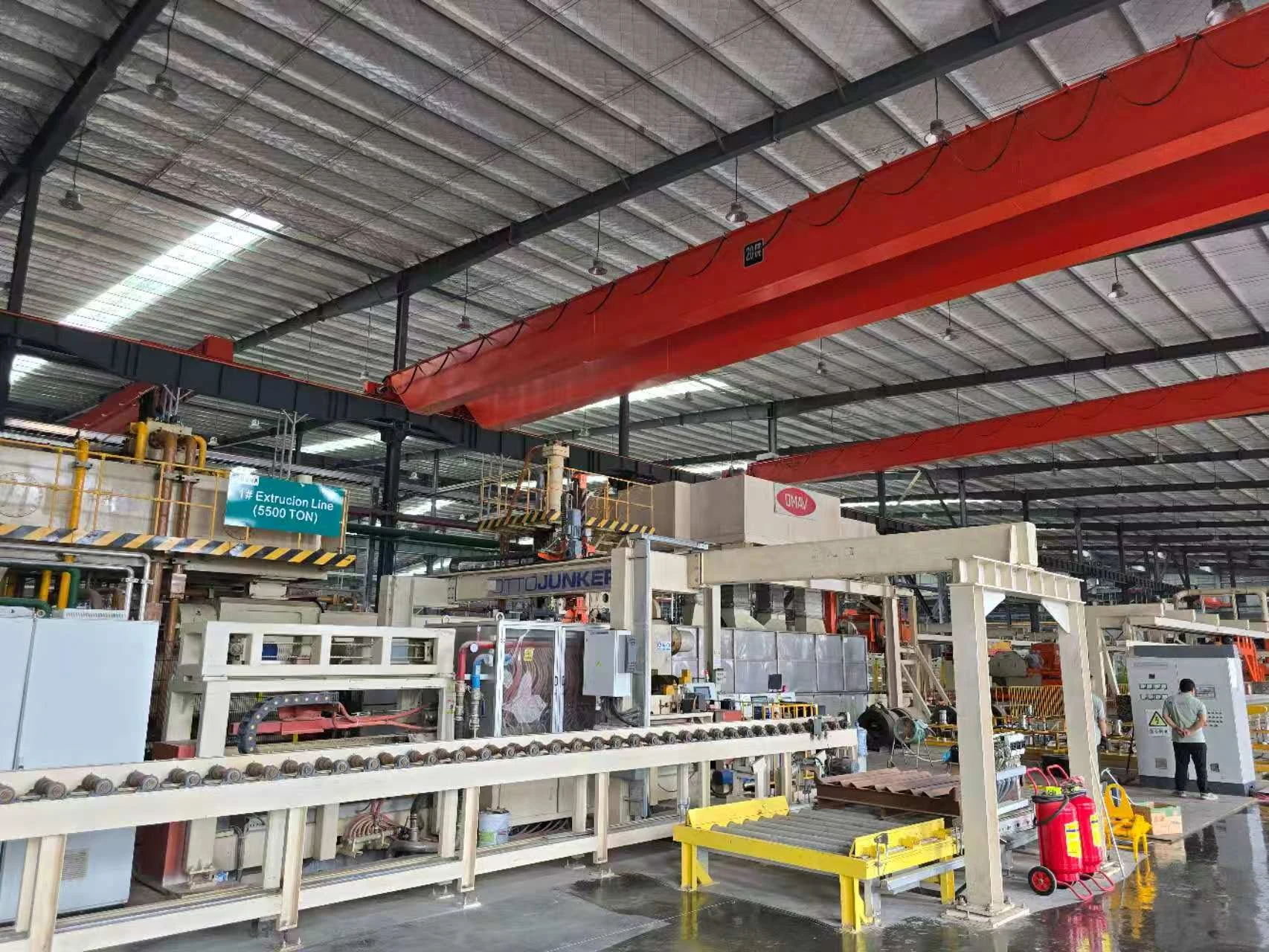 Aluminum profile extrusion line